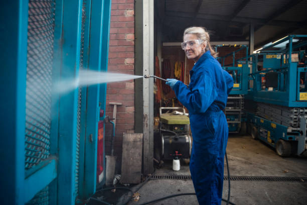 Best Factory Floor Cleaning  in Northdale, FL